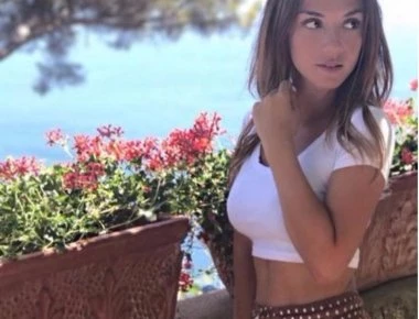 Βάσω Λασκαράκη: O σύντροφος της δεν κρύβει τον έρωτα τους!